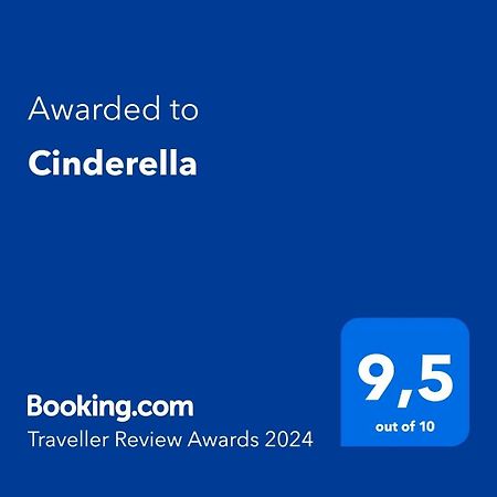 Cinderella Apartment With Free Parking Pula Exterior photo
